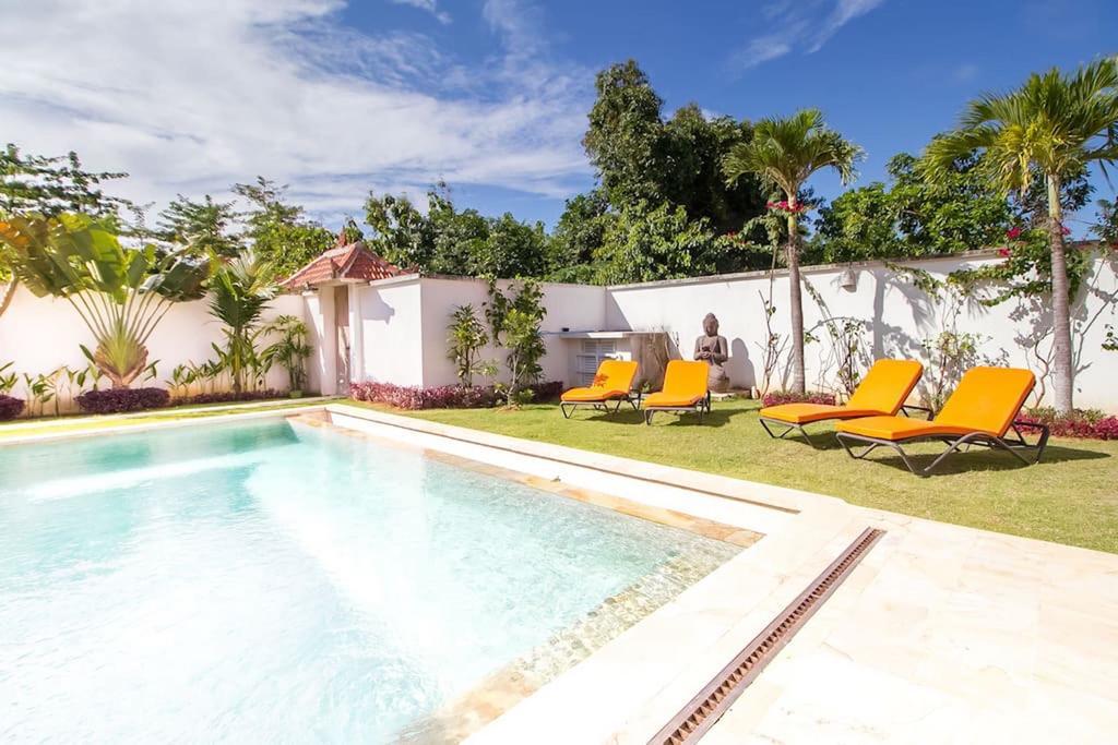 Istana Willy Villa Ungasan  Bagian luar foto